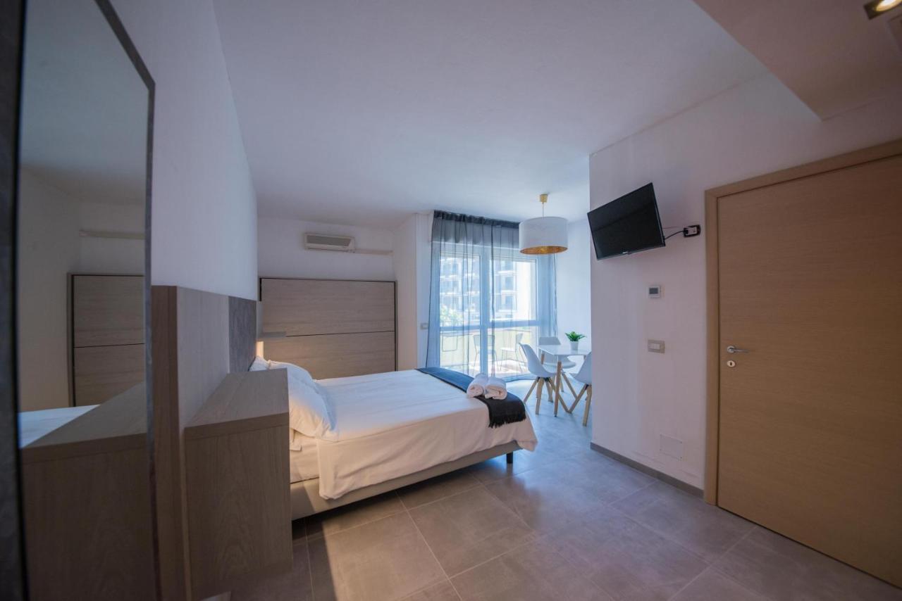 Residence Cristine Riva del Garda Exteriör bild