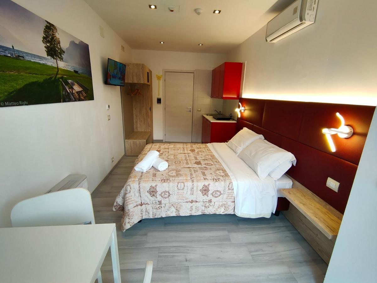 Residence Cristine Riva del Garda Exteriör bild
